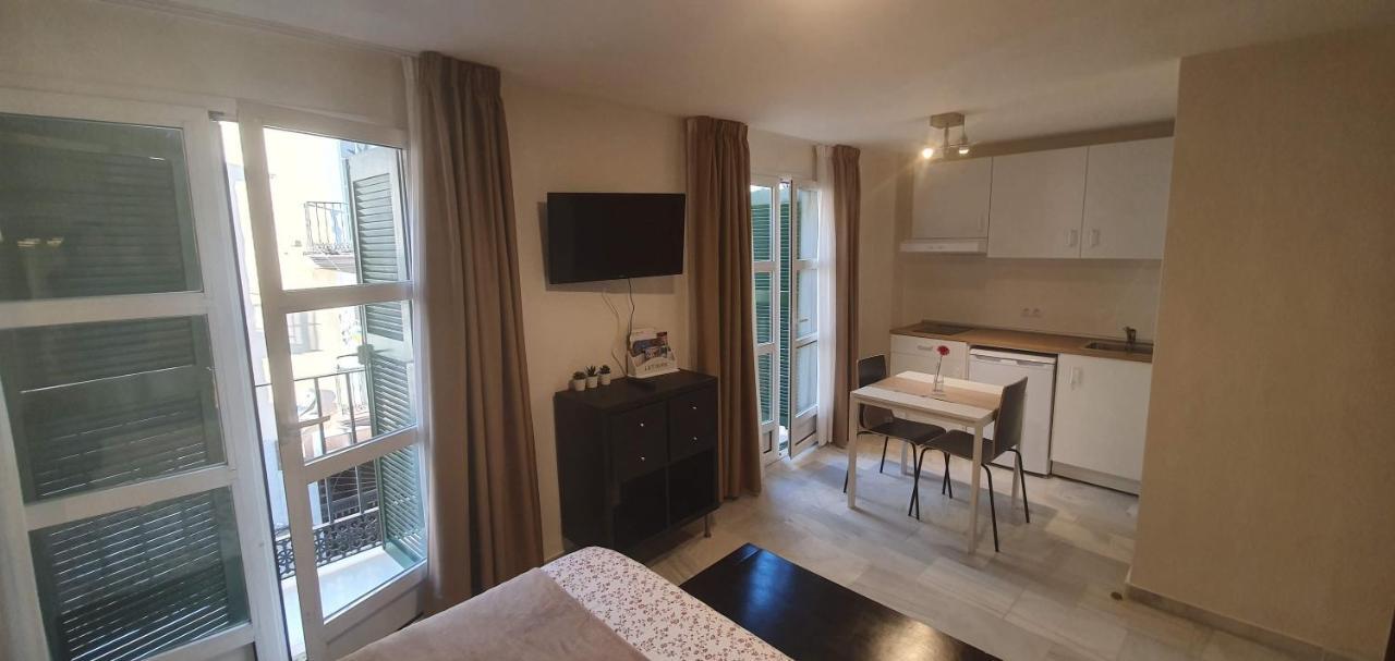 Appartement Fan Flat Carreteria à Málaga Extérieur photo