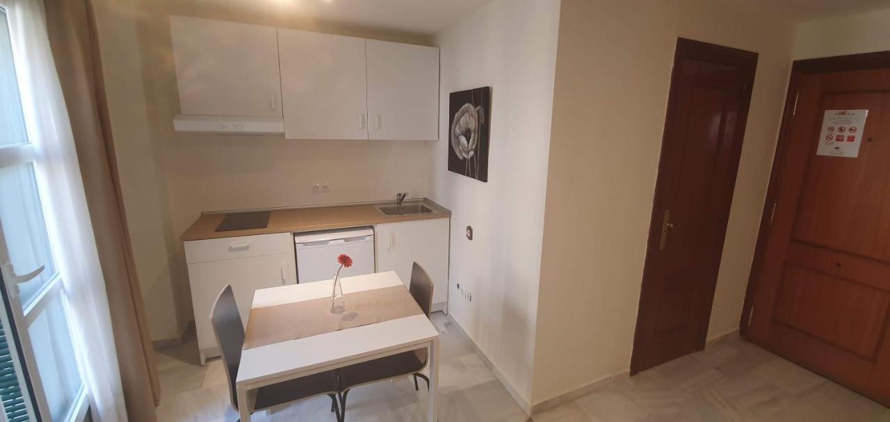Appartement Fan Flat Carreteria à Málaga Extérieur photo