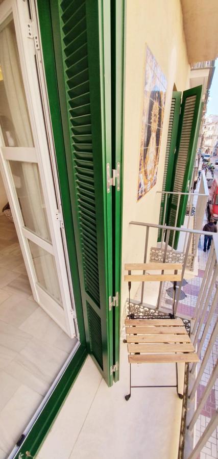 Appartement Fan Flat Carreteria à Málaga Extérieur photo